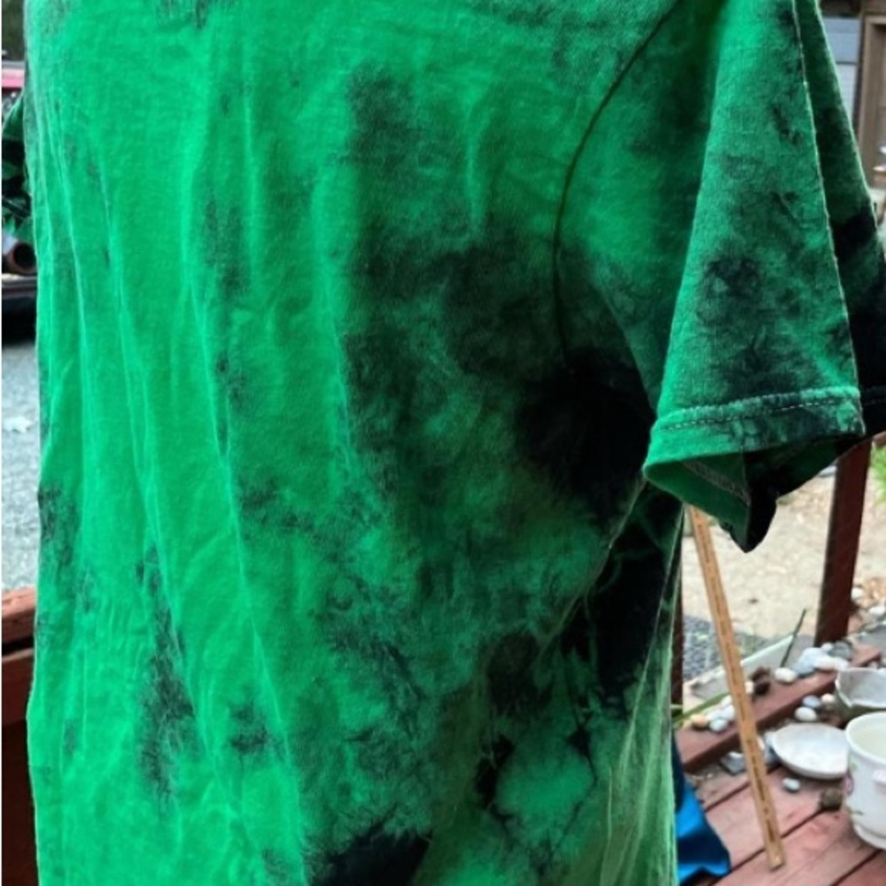 She Hulk green dyed t shirt size M Marvel - Picture 4 of 4